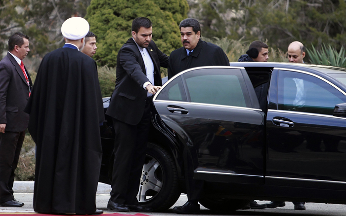 (تصاویر) استقبال رسمی روحانی از 