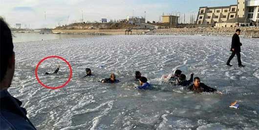 تصویر لحظه ‌‌تلخ‌ غرق ‌شدن ‌دو‌ دختر در ‌شورابیل