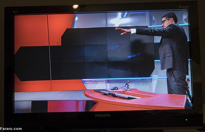 (تصاویر) ورود مرد مسلح به استودیوی خبر حین پخش زنده