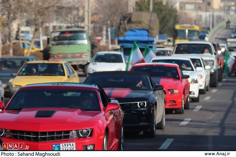 رژه‌ آمریکایی‌ ها در تبریز در سالروز ورود امام خمینی !(عکس) 1