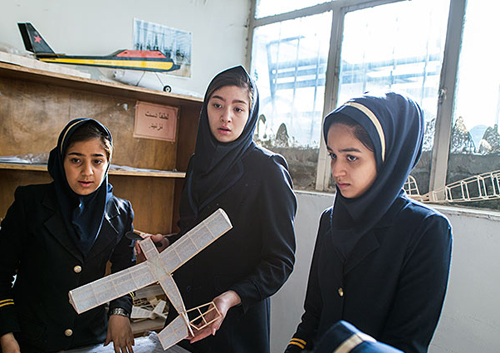 (تصاویر) اولین مدرسه هوانوردی دختران