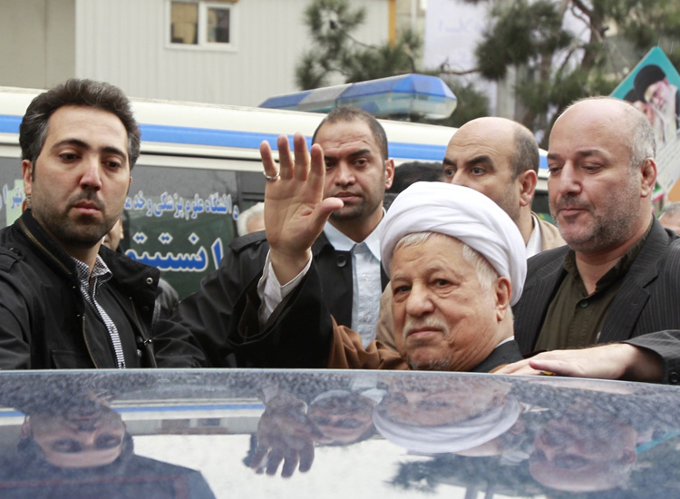 (تصاویر)هاشمی رفسنجانی در راهپیمایی 22 بهمن