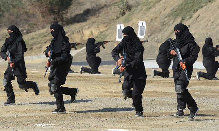 (تصاویر) زنان کماندو در پاکستان
