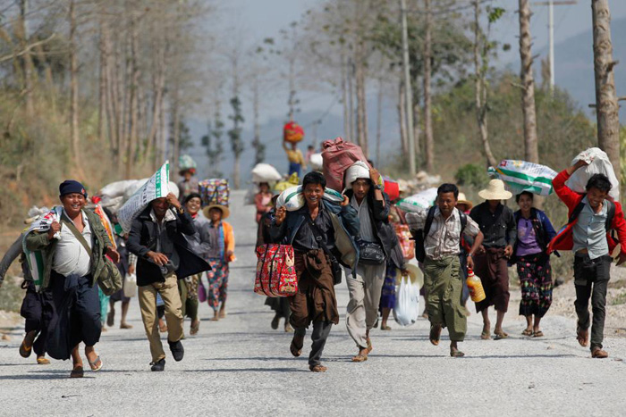 (تصاویر) حمله به امدادگران صلیب‌سرخ در میانمار