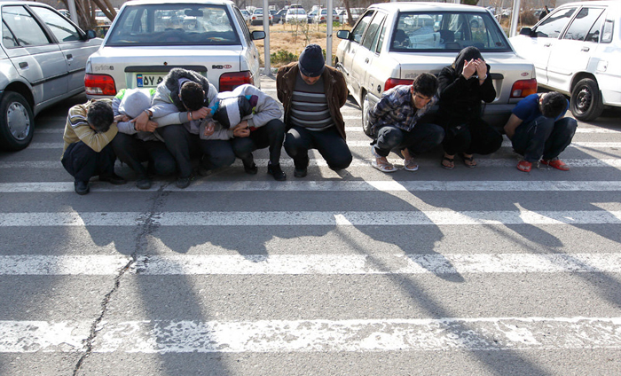 (تصاویر) دستگیری اعضای ده باند سرقت