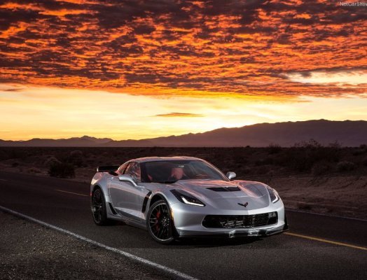 (تصاویر) ساخت یکی از قدرتمندترین خودروهای جهان