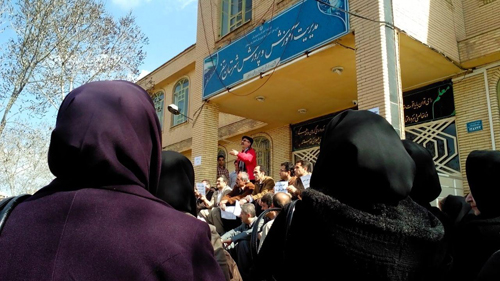 (تصاویر) تحصن فرهنگیان