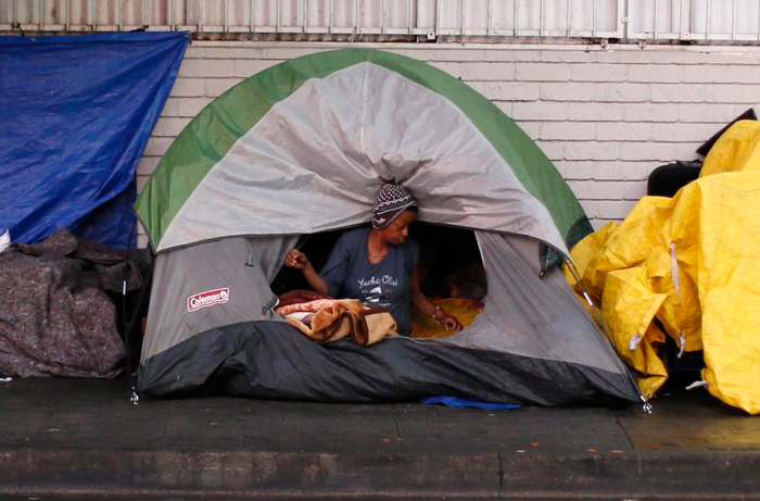 (تصاویر) زندگی بی‌خانمان‌های لس‌آنجلس