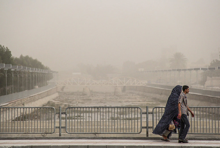 (تصاویر) گرد و غبار در بندرعباس