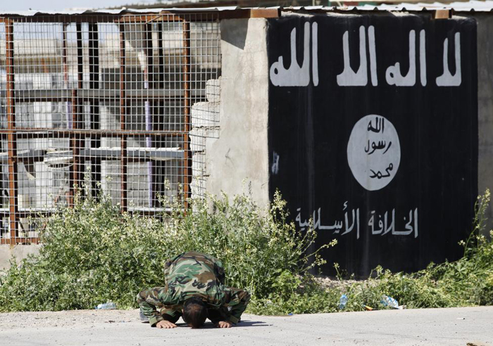 (تصاویر) آزادی شهر استراتژیک از دست داعش