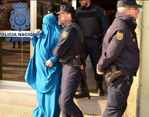 (تصاویر) دستگیری 8 داعشی در اسپانیا