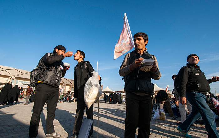 (تصاویر) ازدحام زائران کربلا در مرز مهران