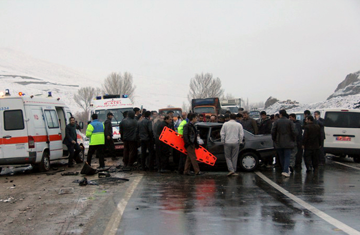 (تصاویر) تصادف خودروی همراهان وزیربهداشت