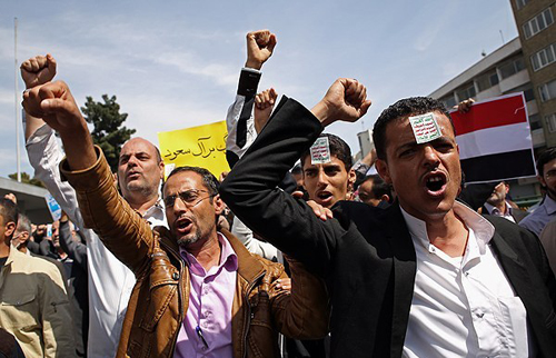 (تصاویر) مجروحان یمنی در راهپیمایی تهران