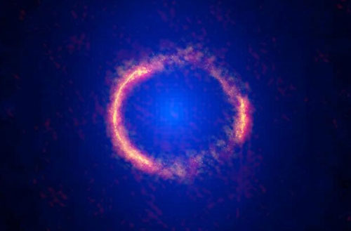 حلقه اینشتین در فضا پیدا شد