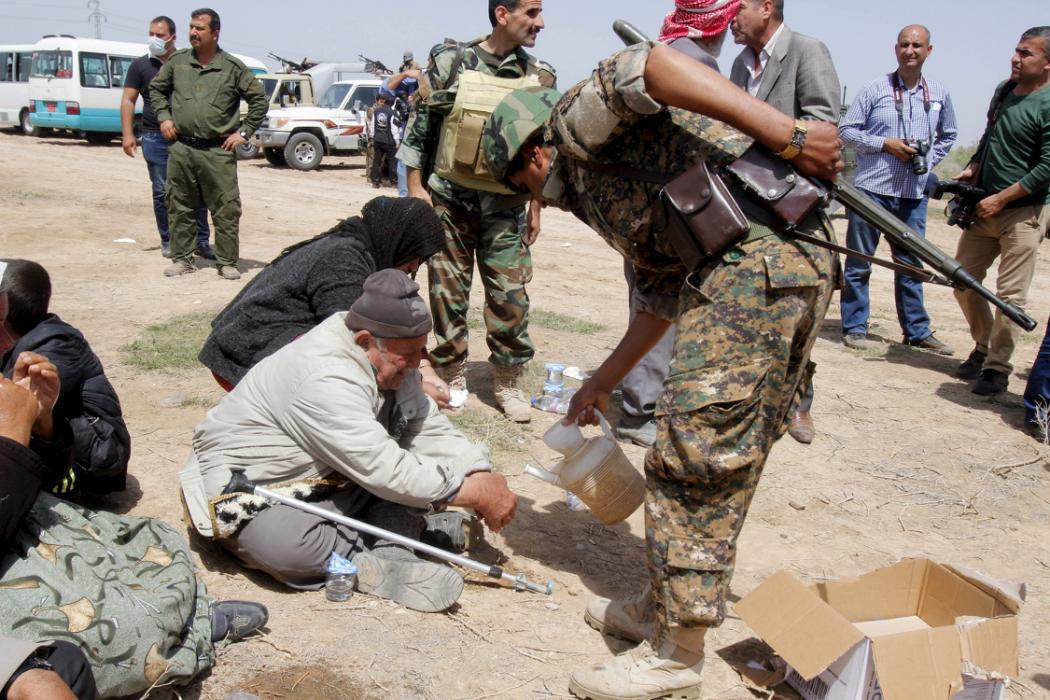 (تصاویر) داعش 200 ایزدی را آزاد کرد