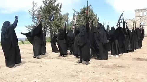 (تصاویر) گروهان زنان داعشی