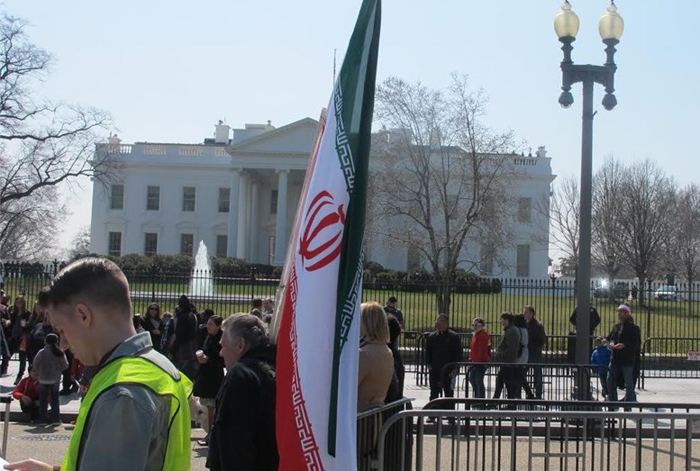 (تصاویر) تجمع حامیان ایران مقابل کاخ‌سفید