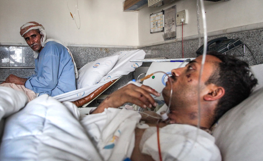 (تصاویر) بستری‌شدن مجروحان یمن در تهران