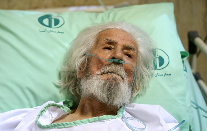 (تصاویر) حمید سبزواری در بیمارستان