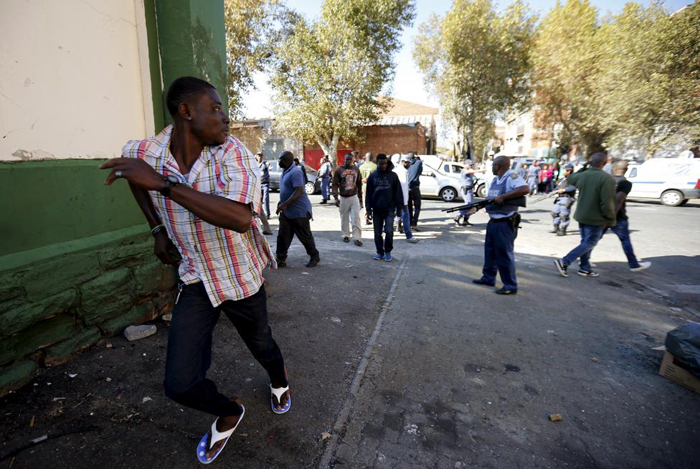 (تصاویر) خشونت‌ها علیه مهاجران در افریقای جنوبی