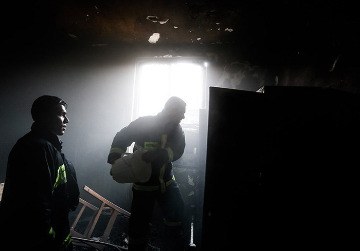(تصاویر) آتش‌سوزی گسترده منتقل کباب