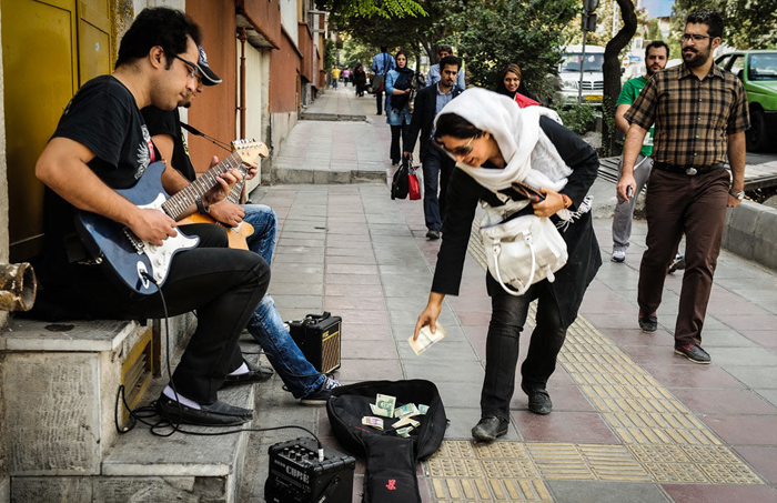 (تصاویر) کنسرت‌های خیابانی در تهران