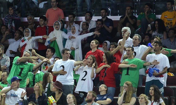 (تصاویر) حواشی دومین شکست والیبال ایران