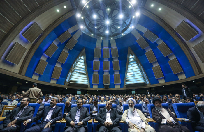 (تصاویر) همایش غیرقانونی مدیران احمدی‌نژاد