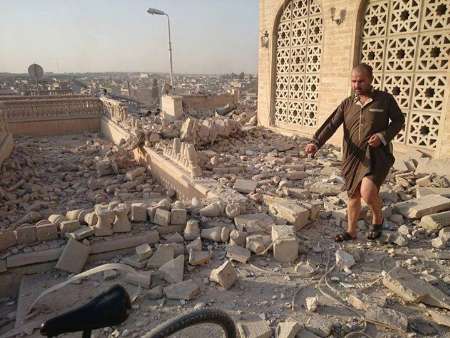 (تصاویر) داعش با بولدوزر مرقد یونس نبی را تخریب کرد