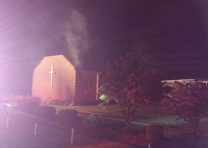 (تصاویر) دومین آتش‌سوزی کلیسای سیاه‌پوستان
