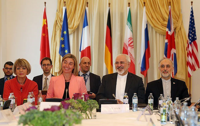(تصاویر) نشست وزرای خارجه ایران و 1+5