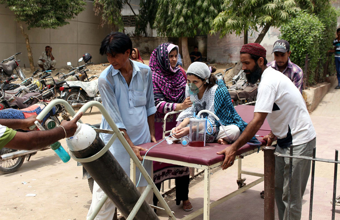 (تصاویر) گرمای مرگبار در پاکستان