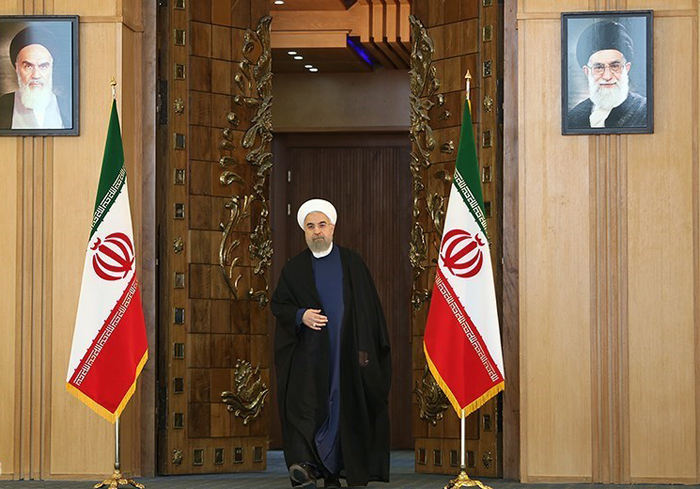(تصاویر) روحانی در گفتگوی تلویزیونی