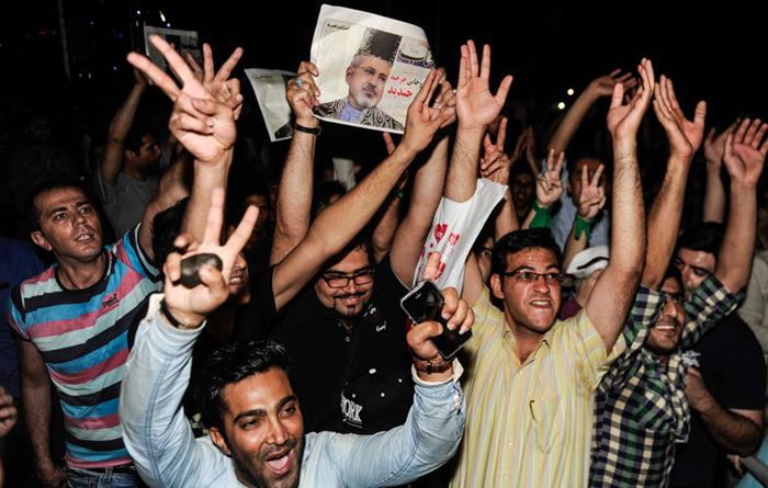 (تصاویر) جشن هسته‌ای در تهران