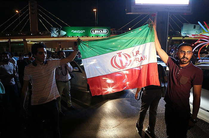 (تصاویر) جشن توافق هسته‌ای در تهران