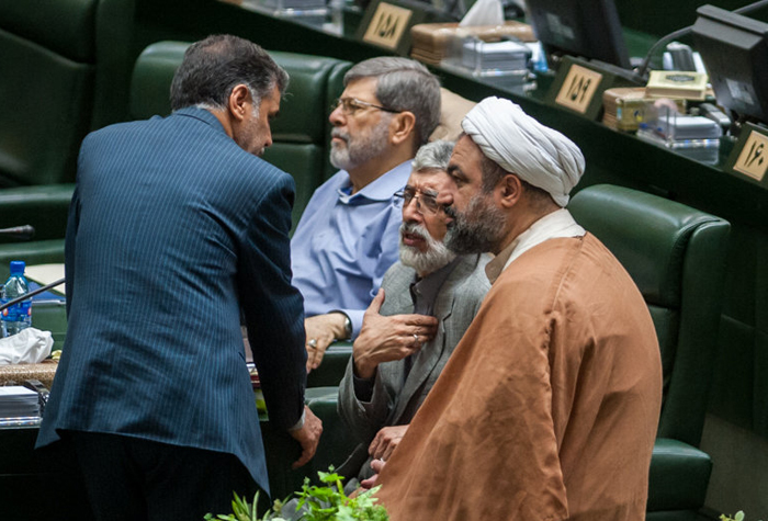 (تصاویر) ظریف و صالحی در صحن علنی مجلس
