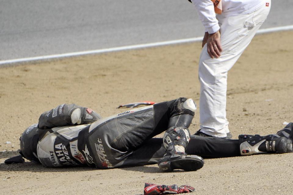 (تصاویر) مرگ دو موتورسوار در جریان مسابقه
