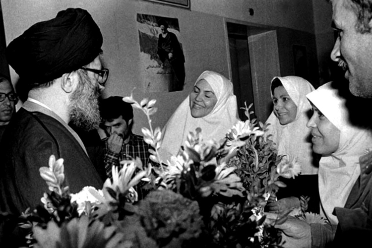 (تصاویر) دور دوم ریاست‌ جمهوری آیت‌الله‌خامنه‌ای