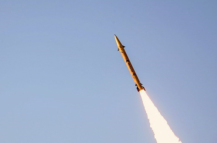 (تصاویر) موشک نقطه‌زن فاتح ۳۱۳