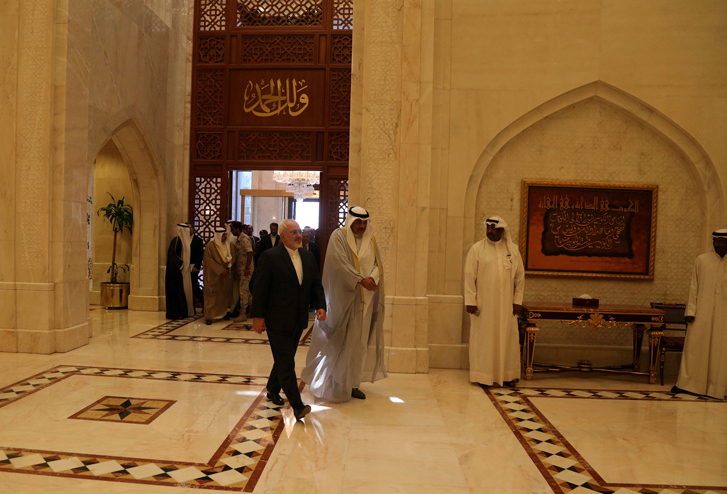 (تصاویر) دیدار ظریف با امیر کویت