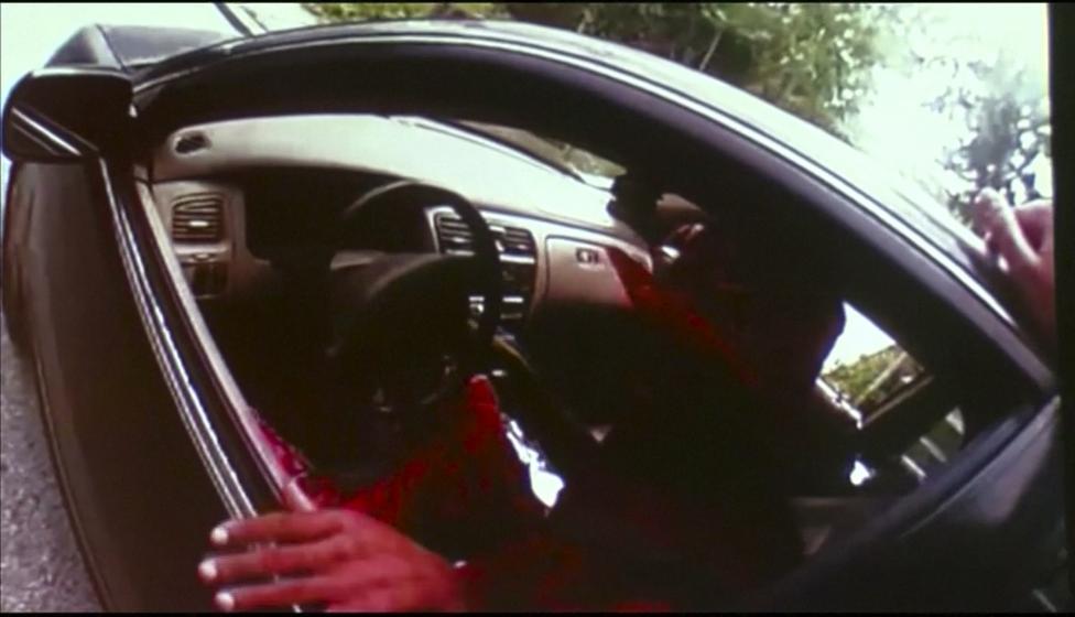 (تصاویر) لحظه قتل راننده توسط پلیس امریکا