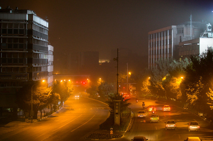(تصاویر) توفان گرد و خاک در تهران