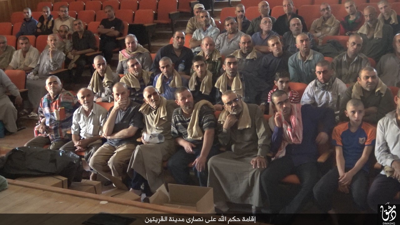 (تصاویر) پرداخت جزیه مسیحیان به داعش