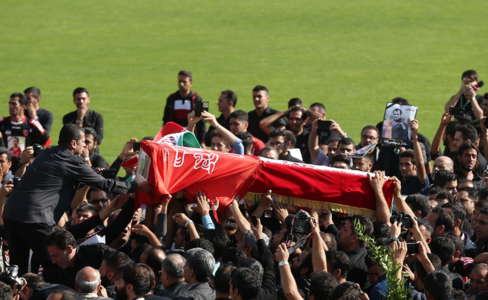 (تصاویر) مراسم وداع با هادی نوروزی در آزادی