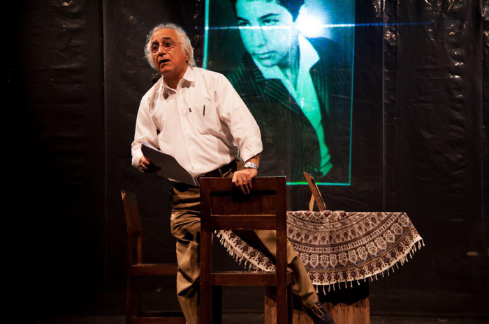 (تصاویر) شمس لنگرودی روی صحنه تئاتر