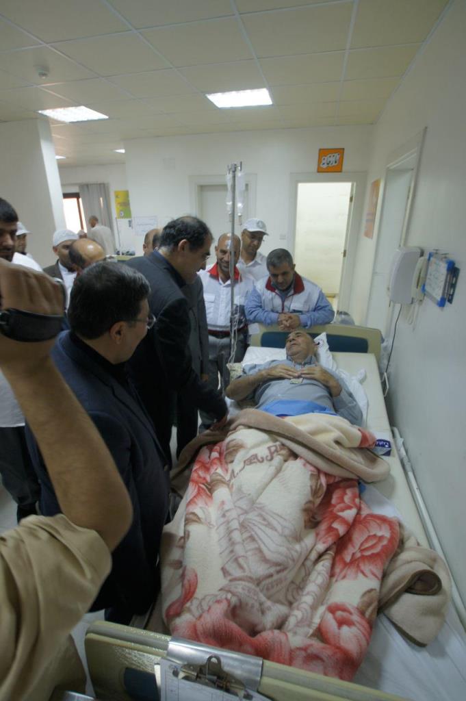(تصاویر) عیادت وزیربهداشت از مجروحان منا