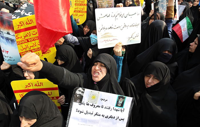 (تصاویر) راهپیمایی 13 آبان در تهران