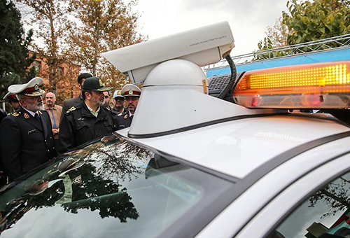 (تصاویر) رونمایی از خودروی دوربین‌دار پلیس