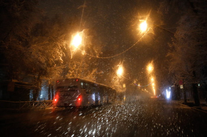 (تصاویر) برف پائیزی در تهران